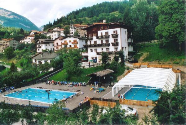 Sporting Hotel Club 펠로스 외부 사진